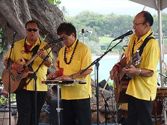 Alan Akaka and The Islanders